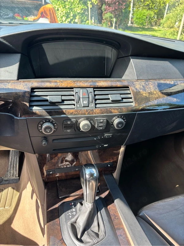 BMW 5 Series 2004 — imagine 7