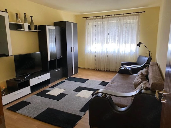 de inchiriat apartament 2 camere zona Spitalul Judetean — fotografia 2
