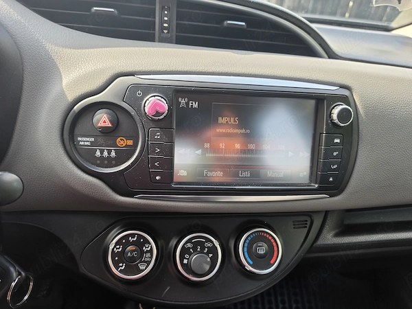 TOYOTA Yaris 2016 — imagine 2