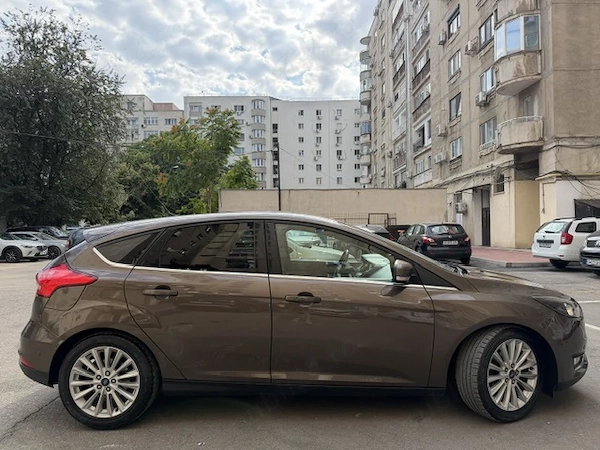 FORD Focus 2016 — imagine 3