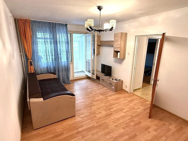 2 camere decomandat, parter, 2 min metrou, zona excelenta, pet friendly — fotografia 1