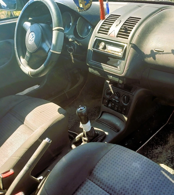 VOLKSWAGEN Polo 2002 — imagine 4