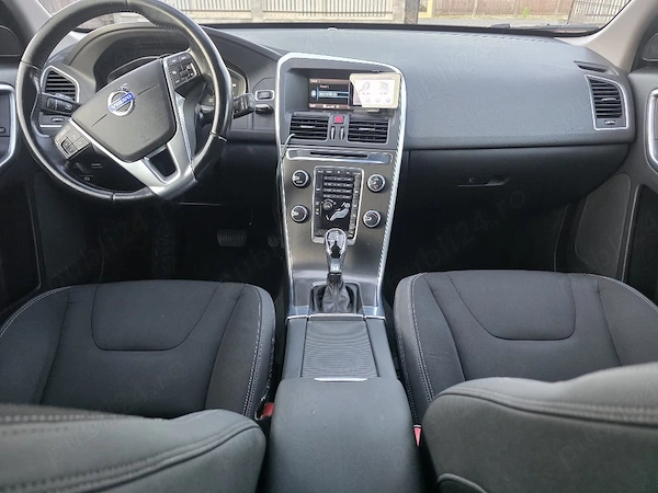 VOLVO XC60 2013 — imagine 10