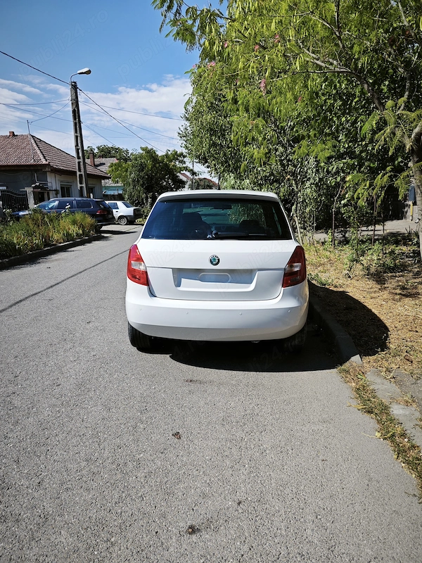 SKODA Fabia 2011 — imagine 10