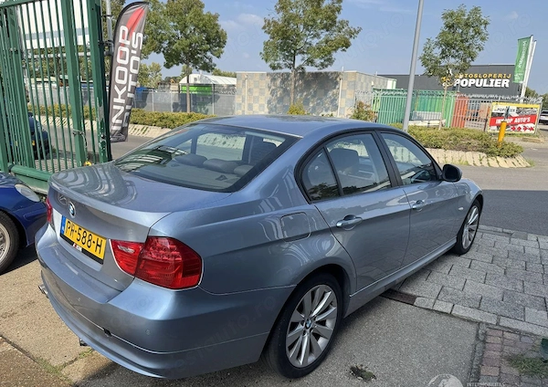 BMW Seria 3 2009 — imagine 3