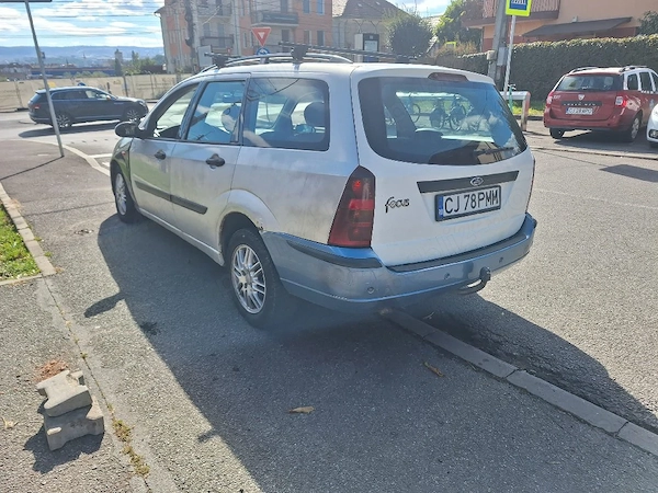 FORD Focus 2002 — imagine 2