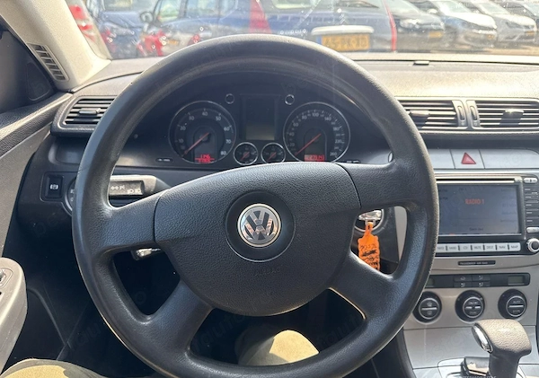 VOLKSWAGEN Passat 2006 — imagine 8