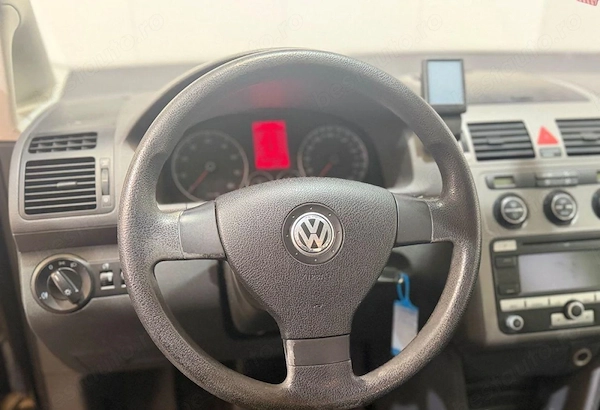 VOLKSWAGEN Touran 2008 — imagine 6