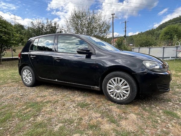 VOLKSWAGEN Golf 2010 — imagine 9