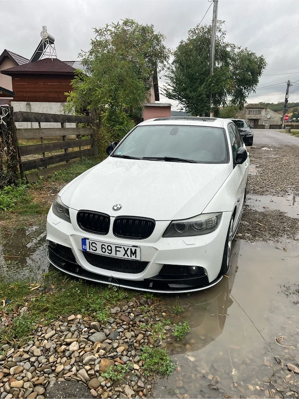 BMW 3 Series 2010 — imagine 7