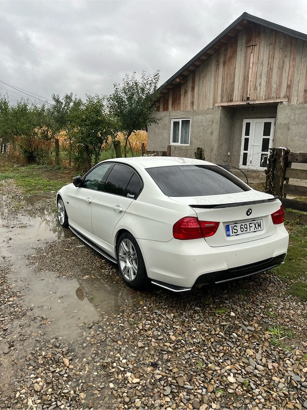 BMW 3 Series 2010 — imagine 5