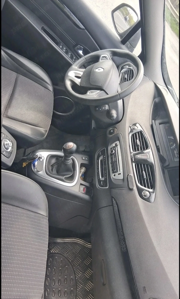 RENAULT Scenic 2011 — imagine 3