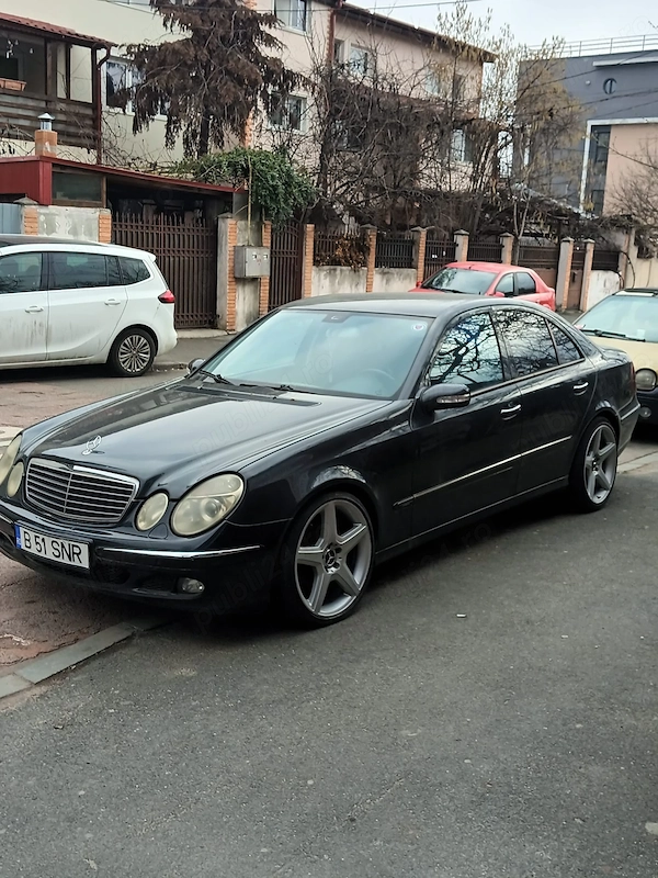 MERCEDES-BENZ E-Class 2020 — imagine 3