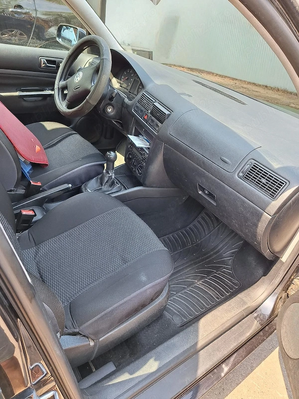 VOLKSWAGEN Golf 2002 — imagine 4