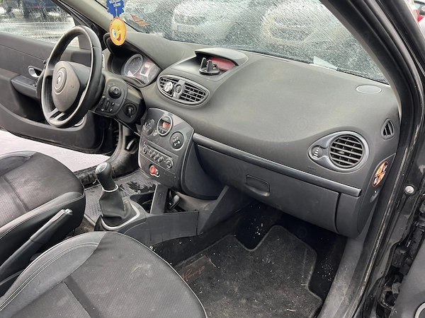 RENAULT Clio 2006 — imagine 7