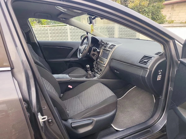 TOYOTA Avensis 2012 — imagine 6