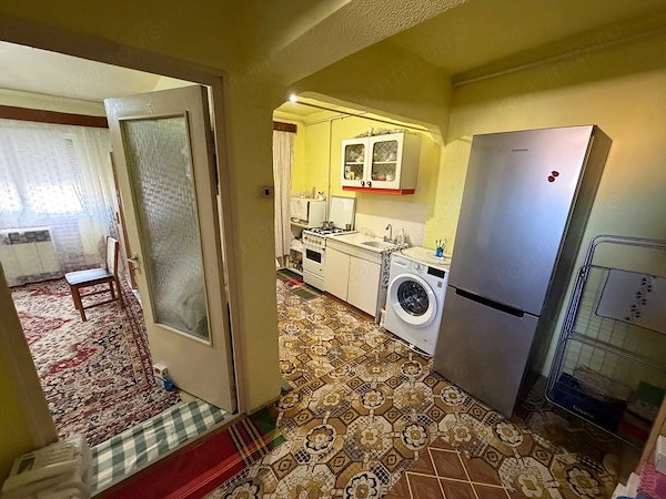 Apartament 1 camera, decomandat - Cugir — fotografia 1