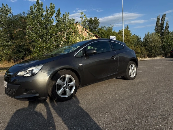 OPEL Astra 2013 — imagine 4