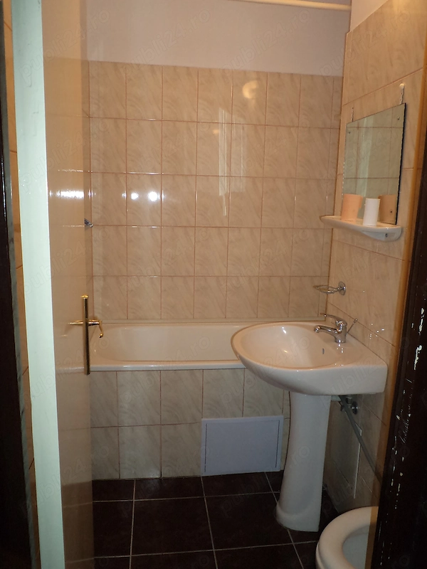 Ap.1 cam. ultracentral Grand langa Mures Mall cladirea noua UMF — fotografia 3