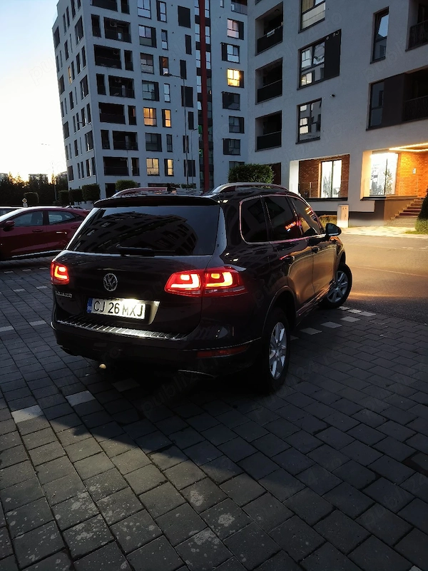VOLKSWAGEN Touareg 2012 — imagine 3