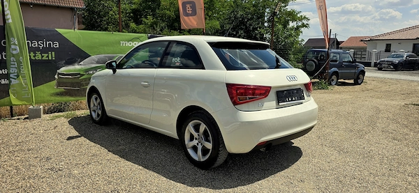 AUDI A1 2010 — imagine 5