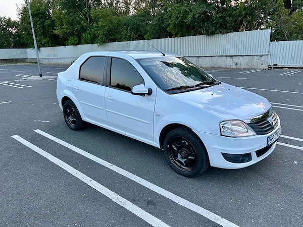 DACIA Logan 2010 — imagine 9