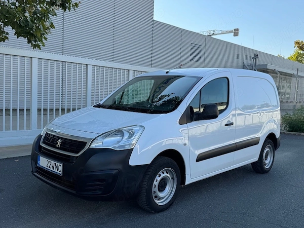 Peugeot Partner 2018 Euro 6 1.6 hdi 90 cp stare foarte buna