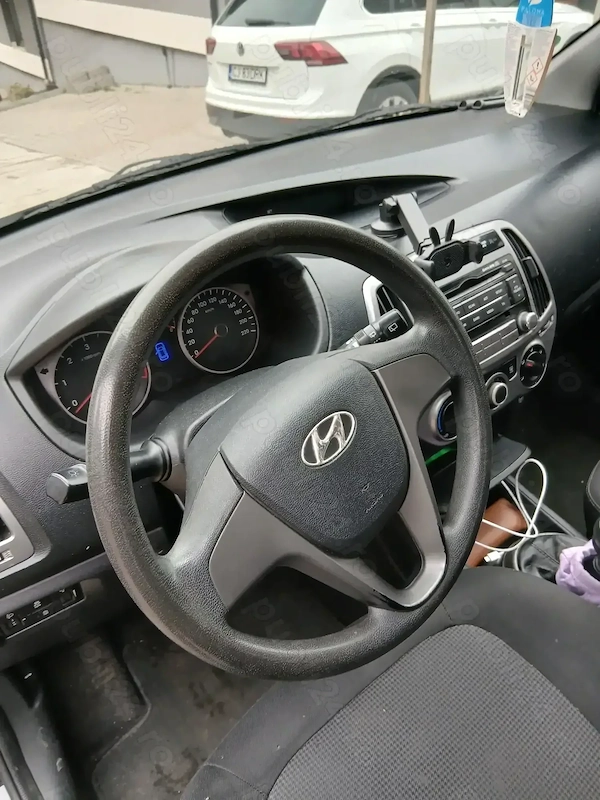 HYUNDAI i20 2014 — imagine 7