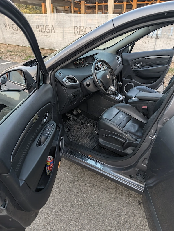 RENAULT Scenic 2010 — imagine 4