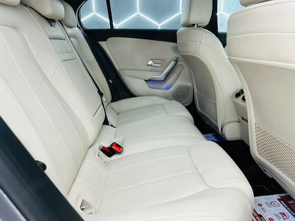 MERCEDES-BENZ A-Class 2019 — imagine 7