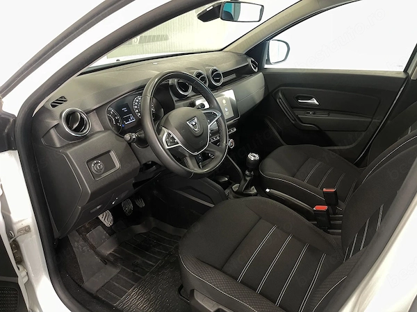 DACIA Duster 2023 — imagine 5