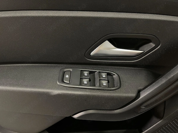 DACIA Duster 2023 — imagine 17