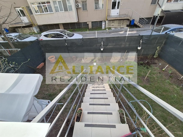 Apartament 2 camere + curte proprie metrou Berceni 5min — fotografia 3