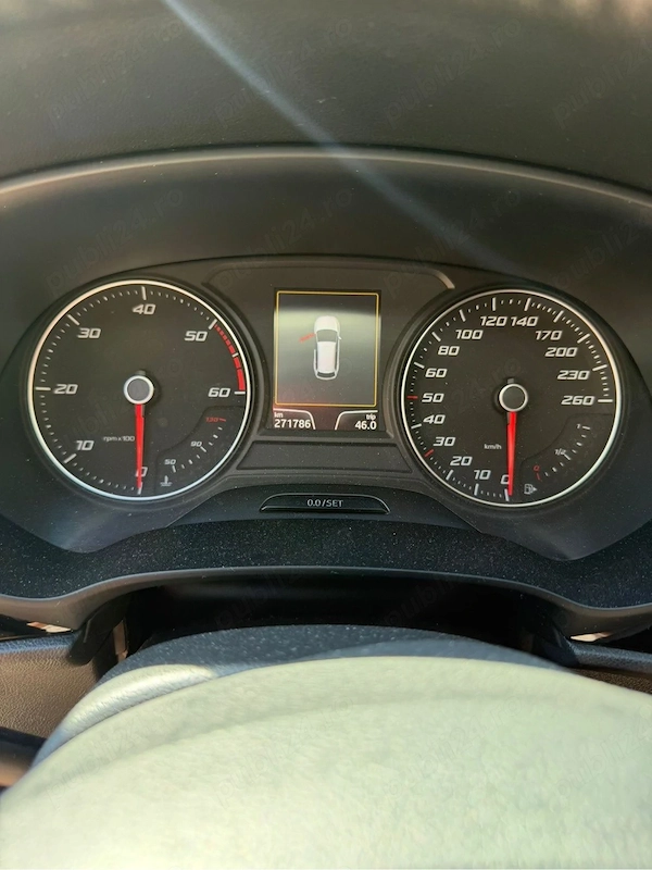 SEAT Leon 2014 — imagine 3