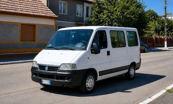 Fiat Ducato 2.0 JTD 9 Locuri An 2006 Panorama