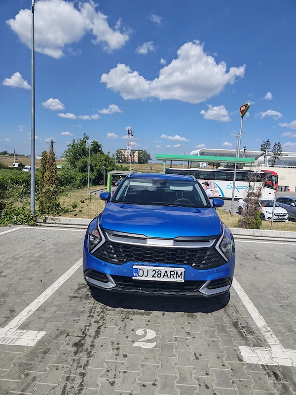 KIA Sportage 2025 — imagine 3