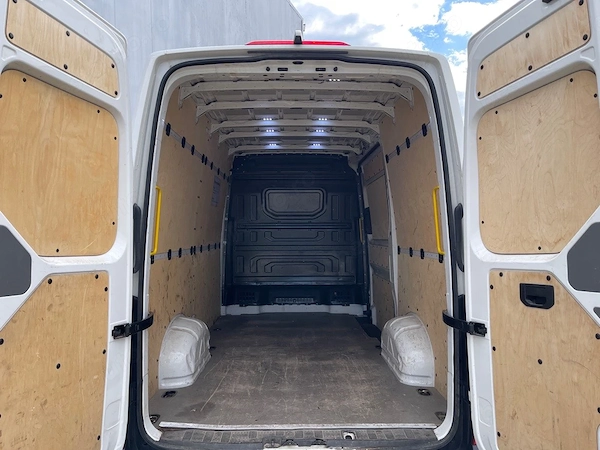 VOLKSWAGEN Crafter 2018 — imagine 6