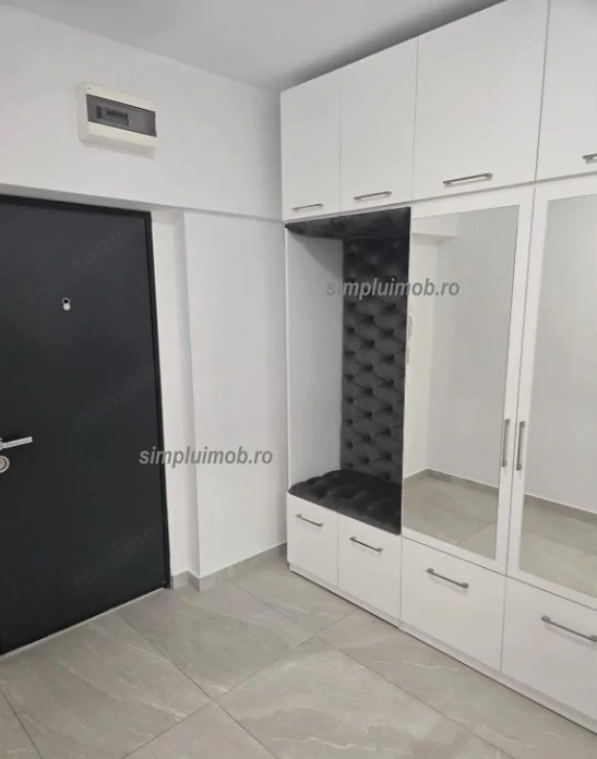 2 Camere Piata Romana Renovat — fotografia 1