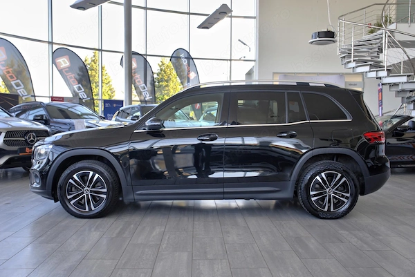 MERCEDES-BENZ GLB 2023 — imagine 4