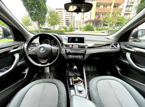 BMW iX1 2016 — imagine 7