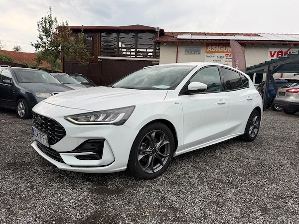 FORD Focus 2023 — imagine 14