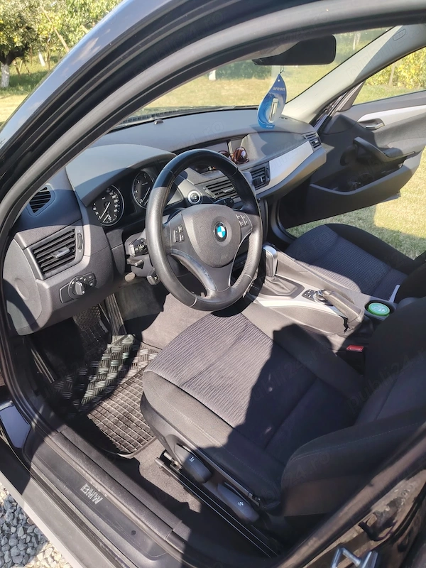 BMW X Series (Generic) 2011 — imagine 4