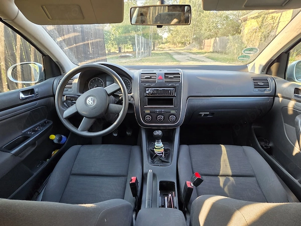VOLKSWAGEN Golf 2004 — imagine 7