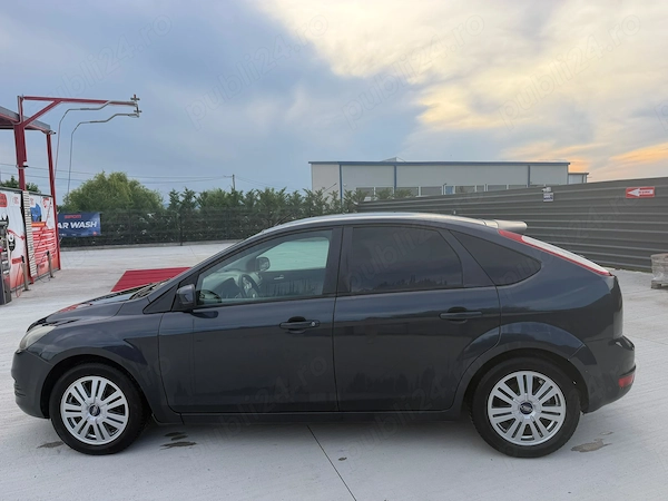 FORD Focus 2008 — imagine 5