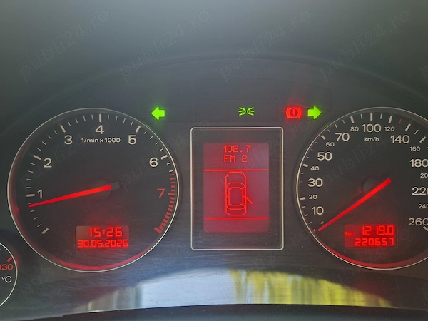 AUDI A4 2004 — imagine 6
