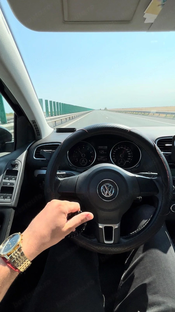 VOLKSWAGEN Golf 2010 — imagine 2