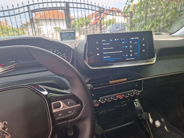 PEUGEOT 2008 2022 — imagine 2