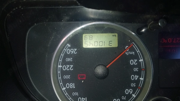 VOLKSWAGEN Passat 2002 — imagine 2