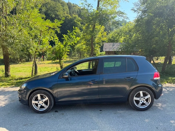 VOLKSWAGEN Golf 2010 — imagine 3
