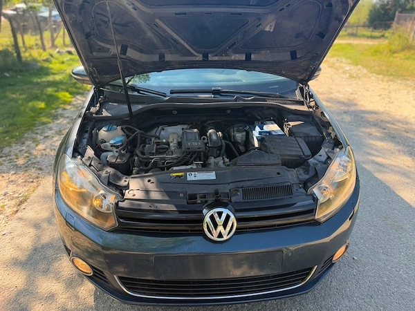 VOLKSWAGEN Golf 2010 — imagine 4